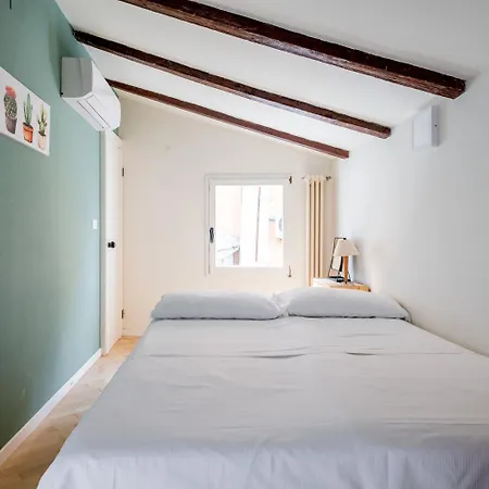 Al Pratello Nel Cuore Pulsante Della Citta' Apartamento