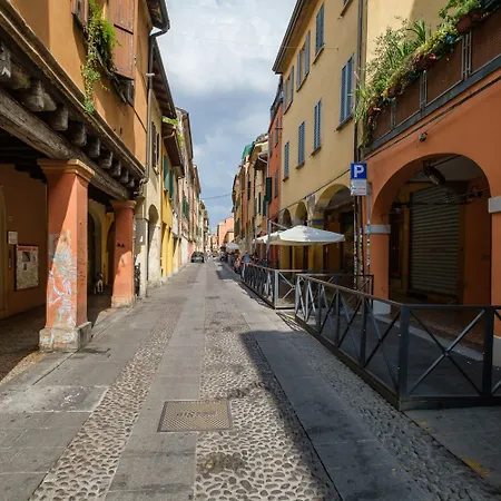 Al Pratello Nel Cuore Pulsante Della Citta' Apartment Bologna